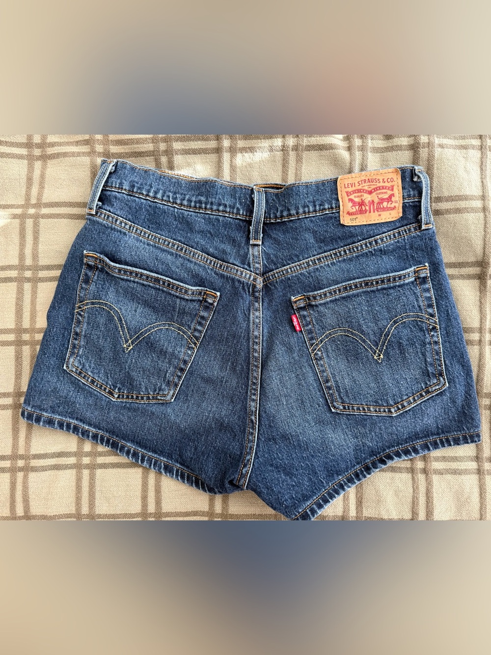 Levi's 501 High Rise Denim Dark Wash Shorts NWOT Size 30
